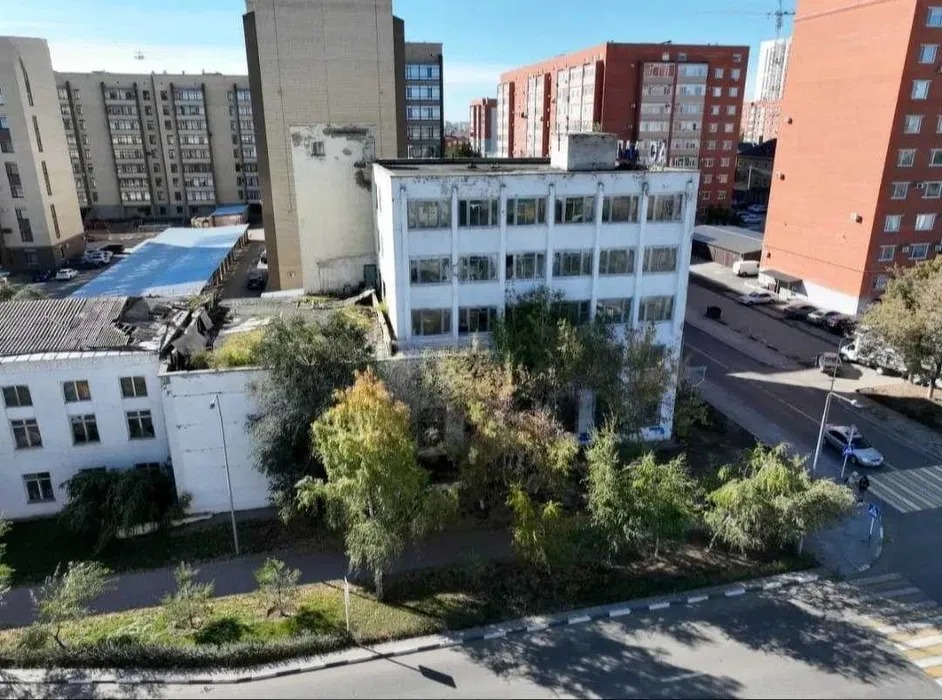 Здание бывшей обувной фабрики «Алпамыс» в Костанае снова продается